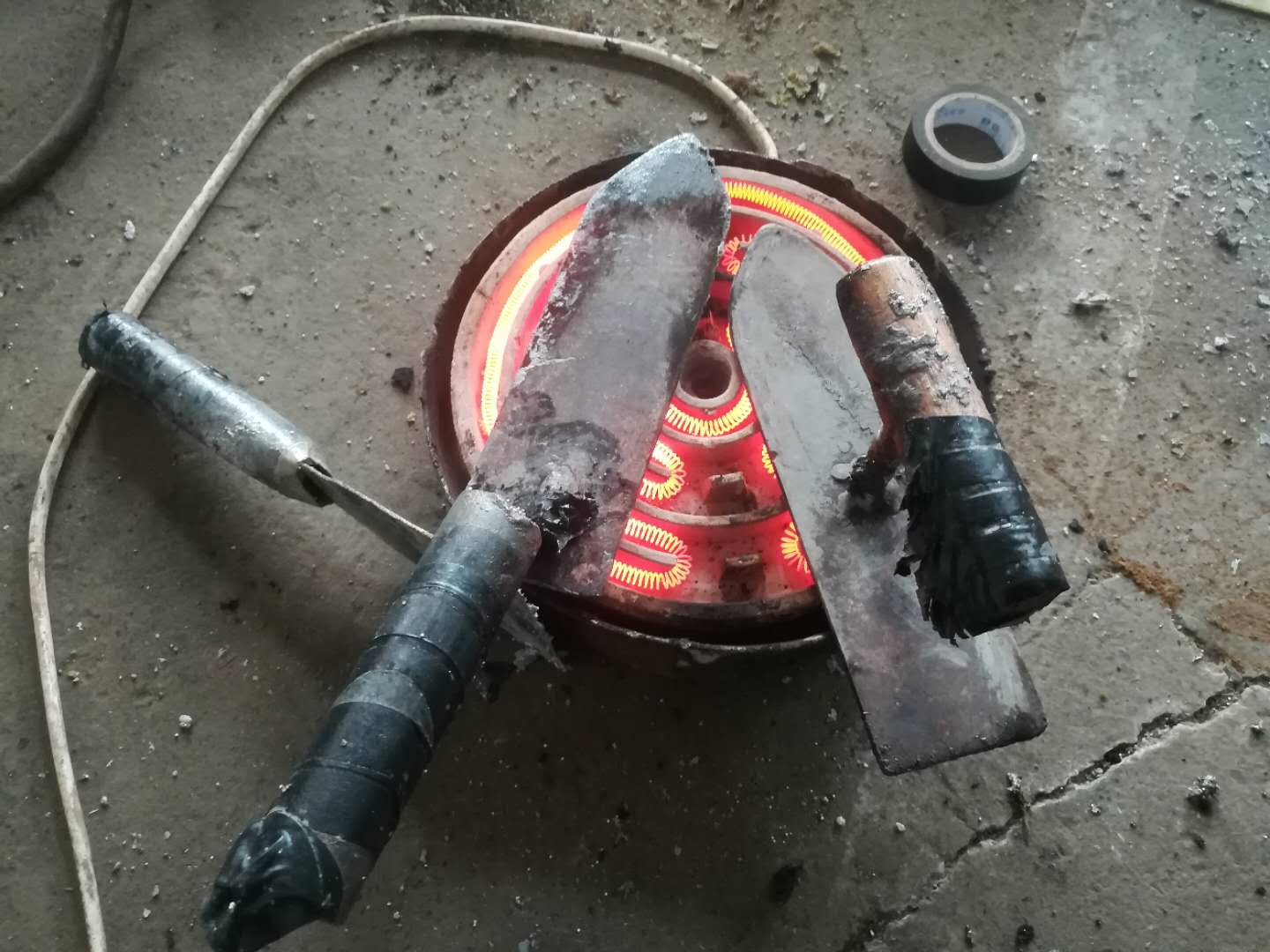 大顆粒耐磨防護劑施工工具 大顆粒耐磨防護劑施工工具